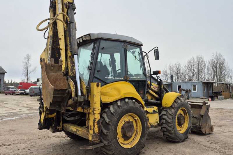 OmecoHub - Immagine NEW HOLLAND LB115B